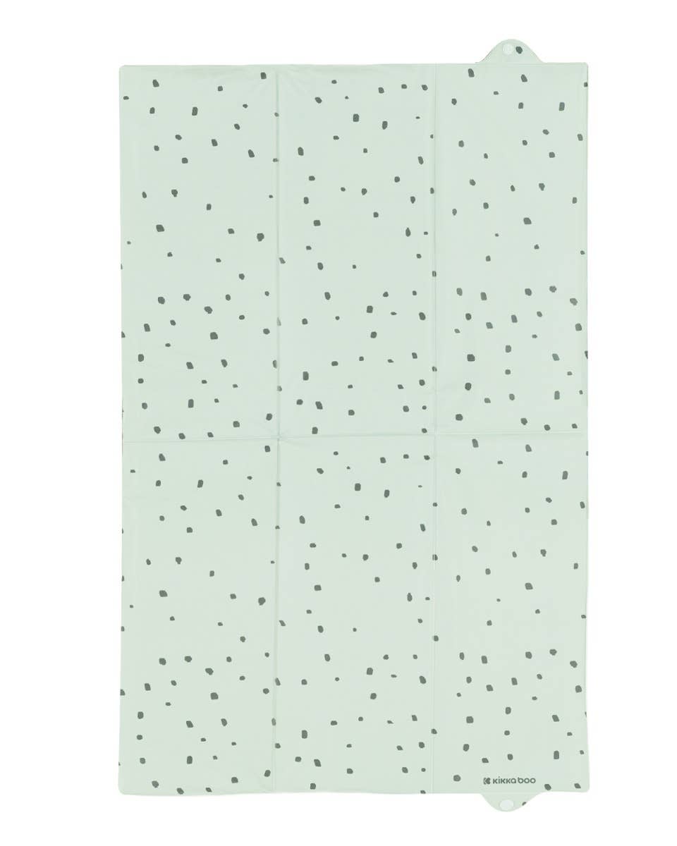 Vikbar skötbädd med vadderad och rymlig liggyta, grön