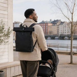 Ryggsäck skötväska med stilren design, Kikkaboo Jayden - svart